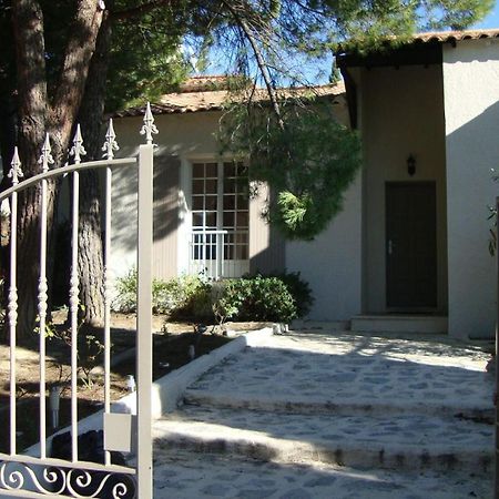 Bed and Breakfast La Fille Du Berger Puissalicon Exterior foto