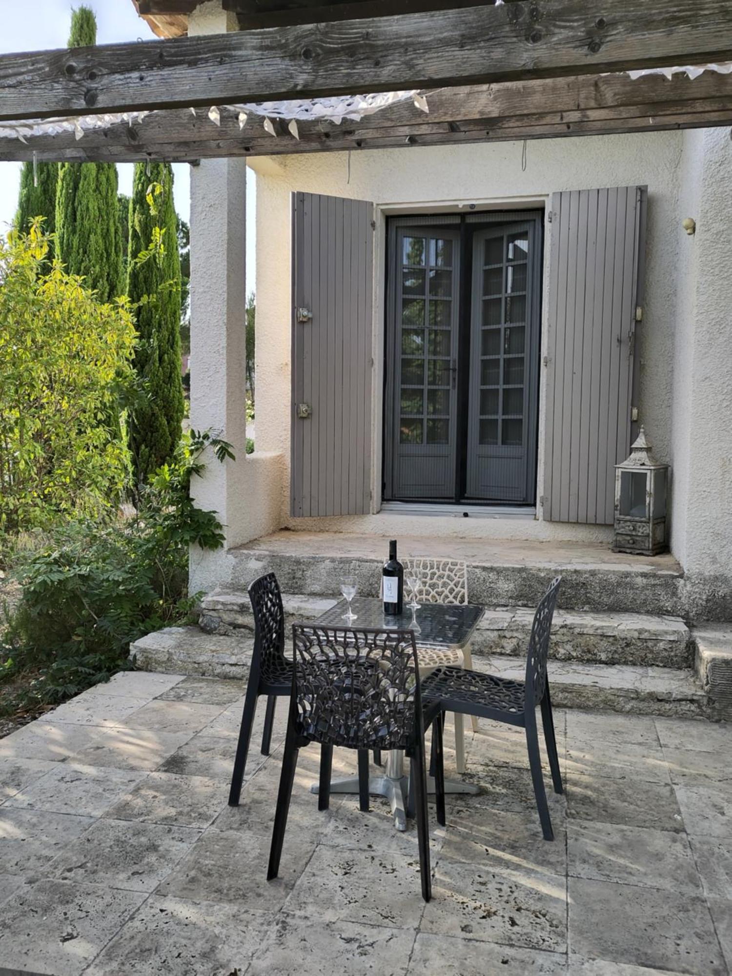 Bed and Breakfast La Fille Du Berger Puissalicon Exterior foto